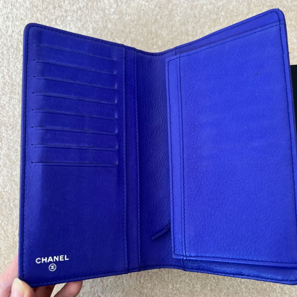 Authentic Chanel Long Wallet - Picture 4 of 8